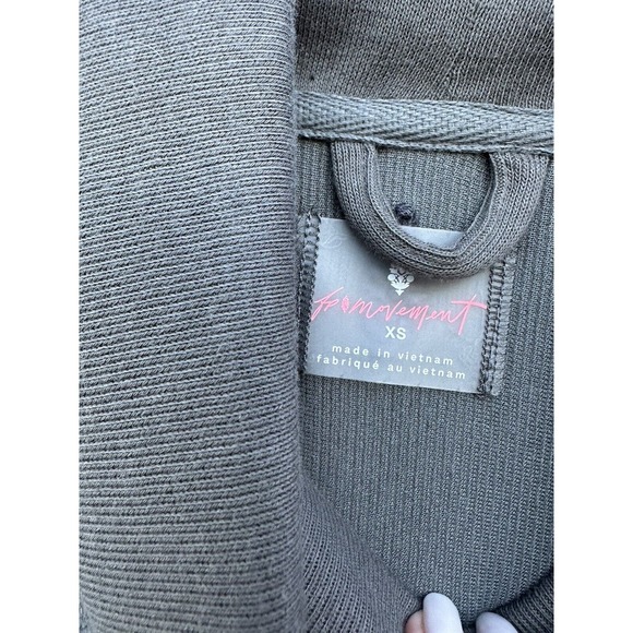 Free People Movement Cowl Neck High Low Last Chance Pullover Sweatshirt Gray XS - Picture 13 of 14